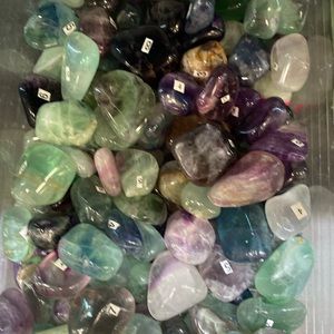 flourite tumbles